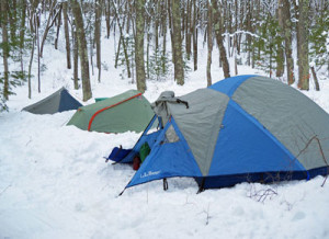 thumbnail-winter-camping-lost-lake